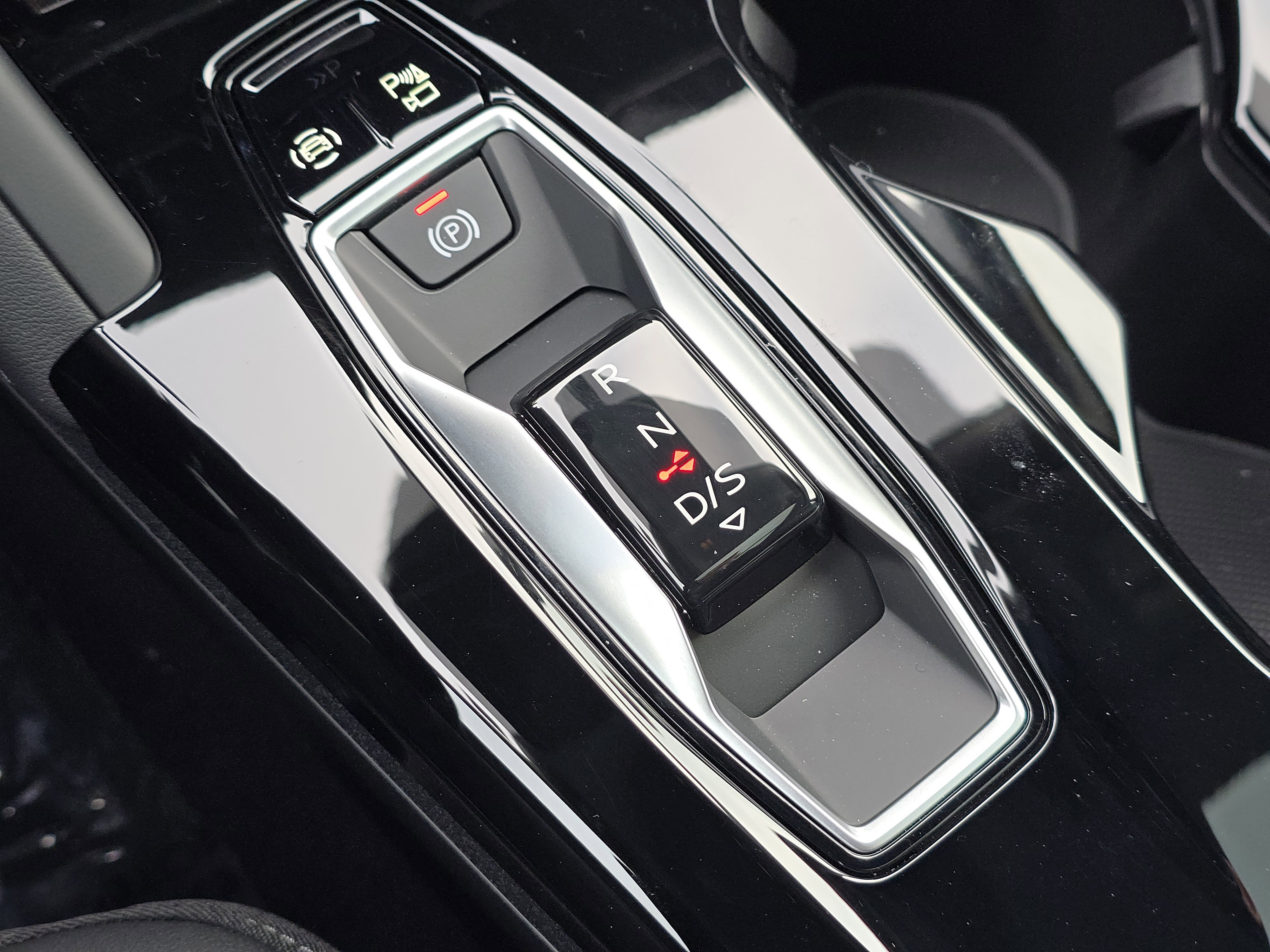 New 2025 Audi Q5 Premium Plus image 26