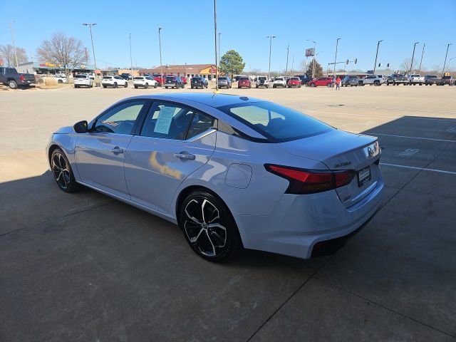 Used 2024 Nissan Altima 2.5 SR image 5
