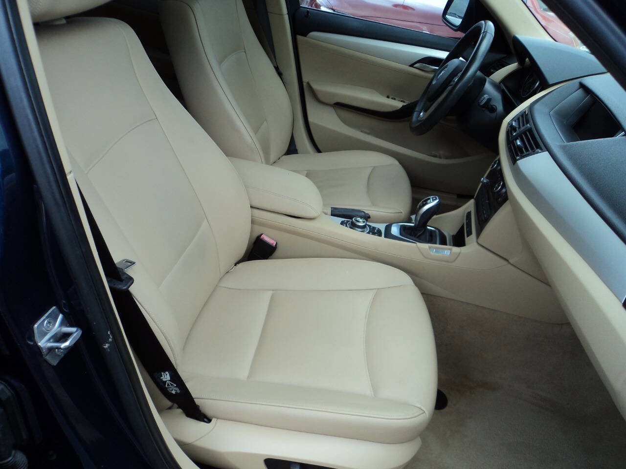 Used 2013 BMW X1 sDrive28i w/ Premium Pkg RWD image 19