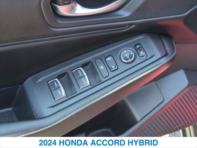 Used 2024 Honda Accord Sport image 13