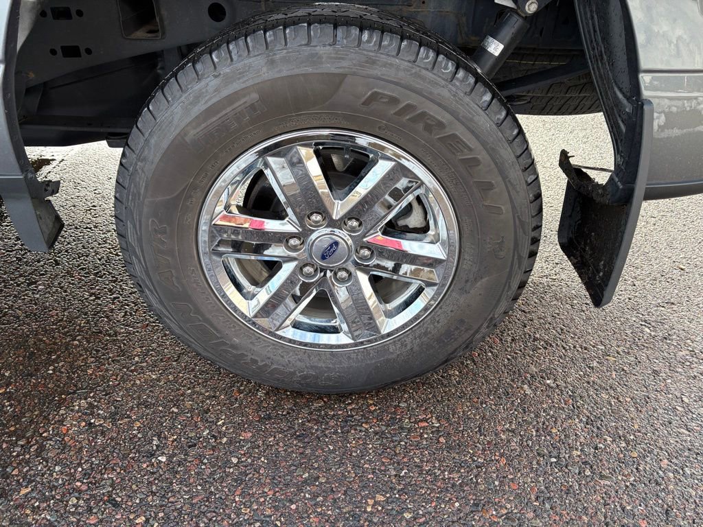 Used 2022 Ford F150 XLT w/ Trailer Tow Package image 6