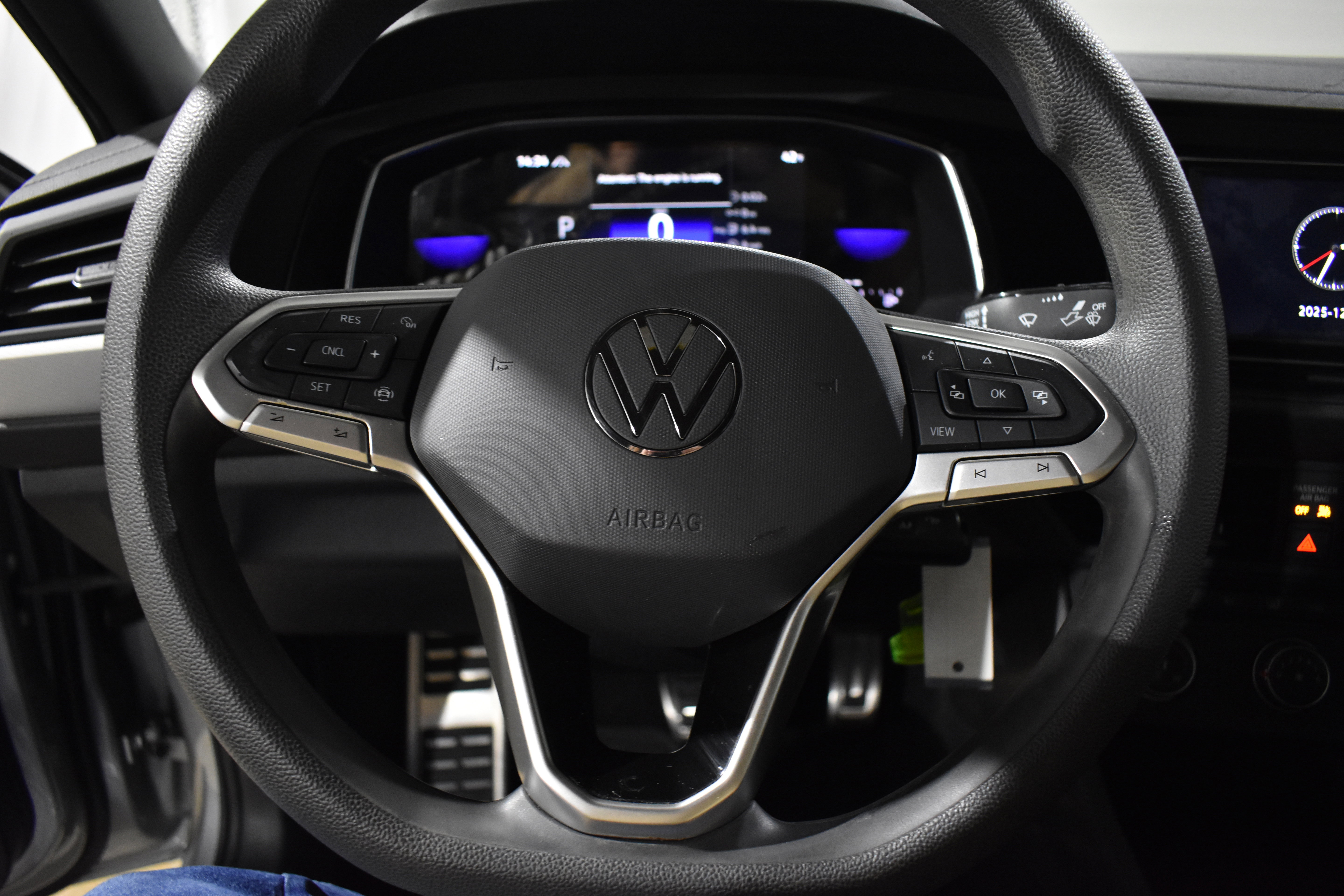 Used 2023 Volkswagen Jetta Sport image 15