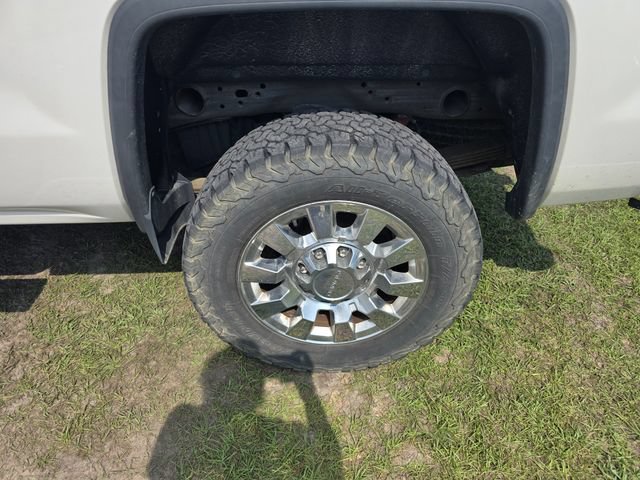 Used 2019 GMC Sierra 2500 Denali w/ Duramax Plus Package AWD/4WD image 4