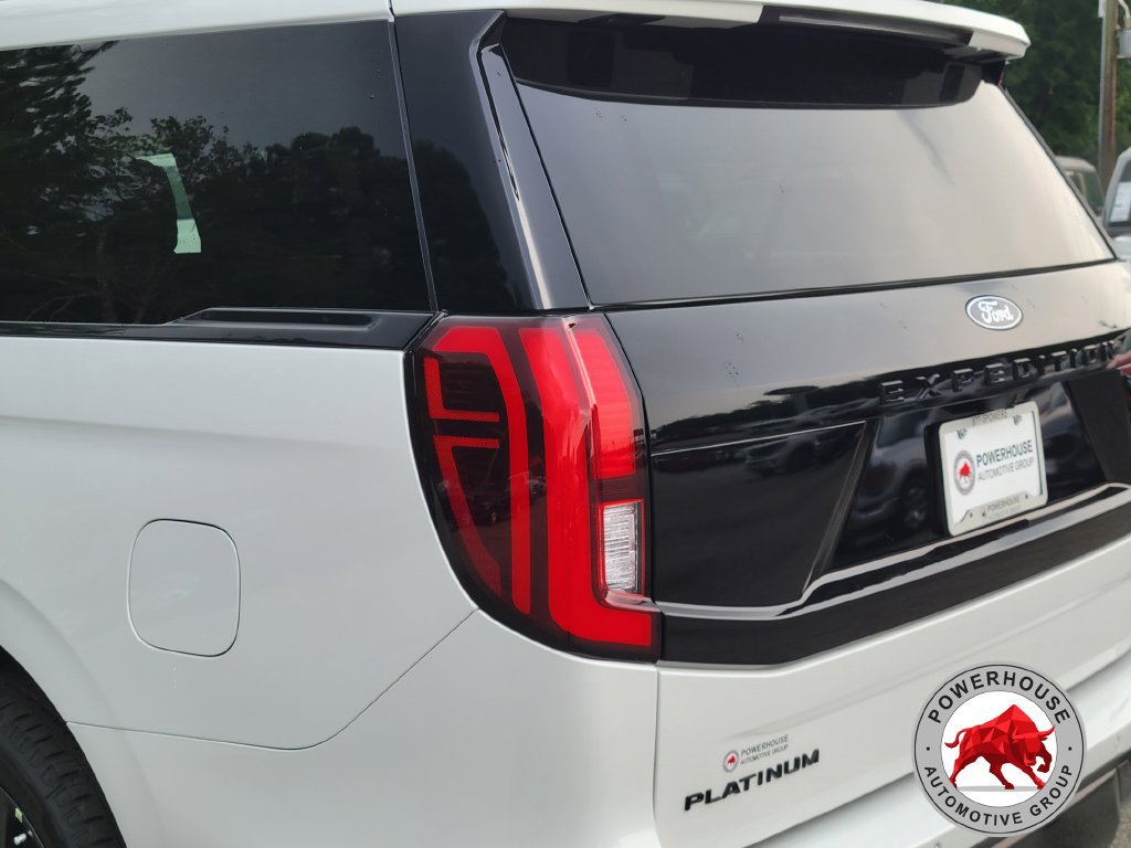 New 2027 Ford Expedition Max Platinum w/ Stealth Appearance Package AWD/4WD image 13