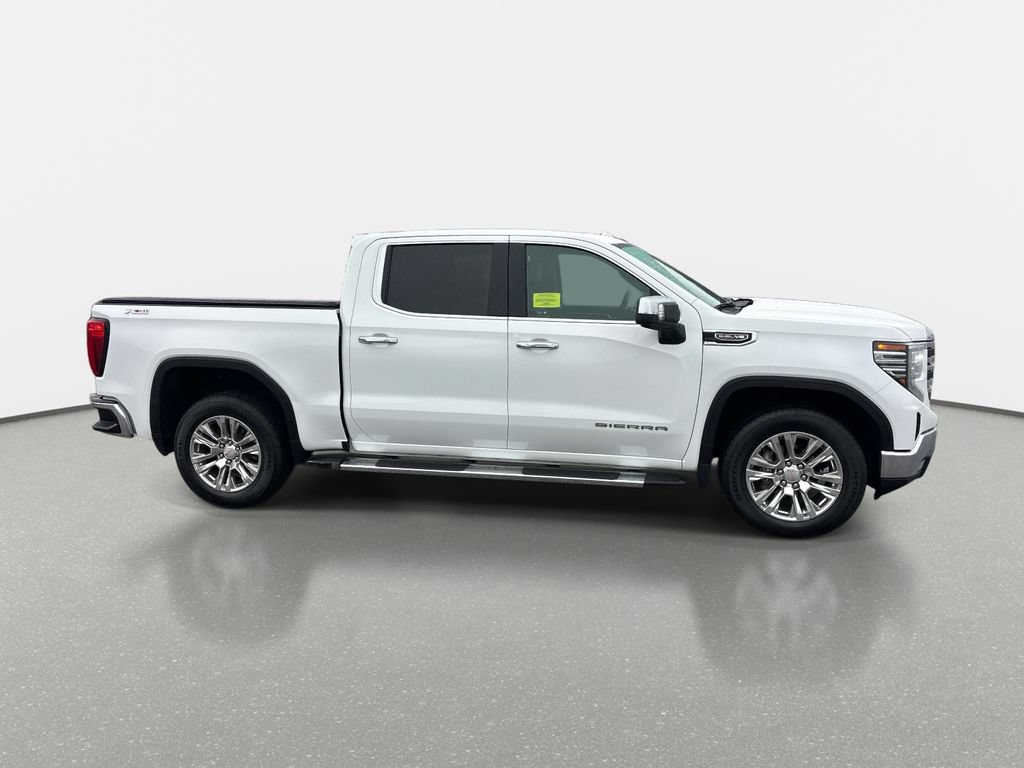 Used 2022 GMC Sierra 1500 SLT AWD/4WD image 2