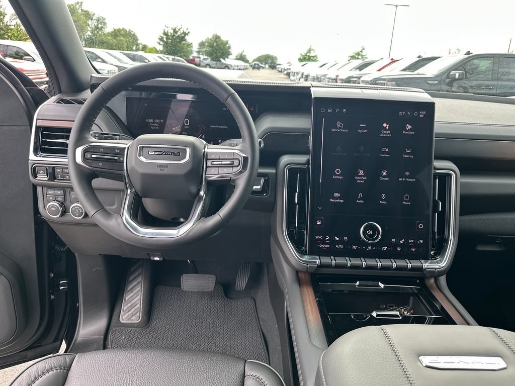 New 2026 GMC Yukon XL Denali w/ Sun & Power Step Package AWD/4WD image 20