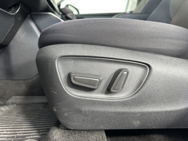 Certified 2023 Toyota Highlander LE image 22