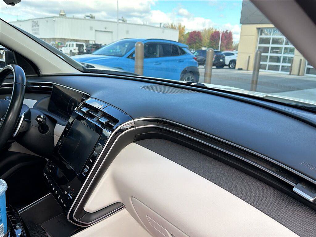 Used 2022 Hyundai Tucson SEL w/ Cargo Package AWD/4WD image 14