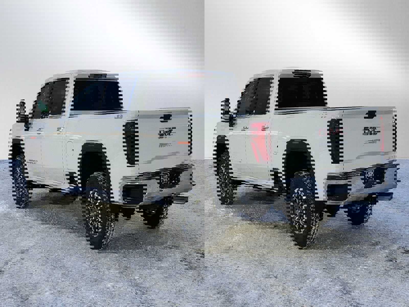 New 2026 GMC Sierra 2500 SLT w/ SLT Convenience Package image 5