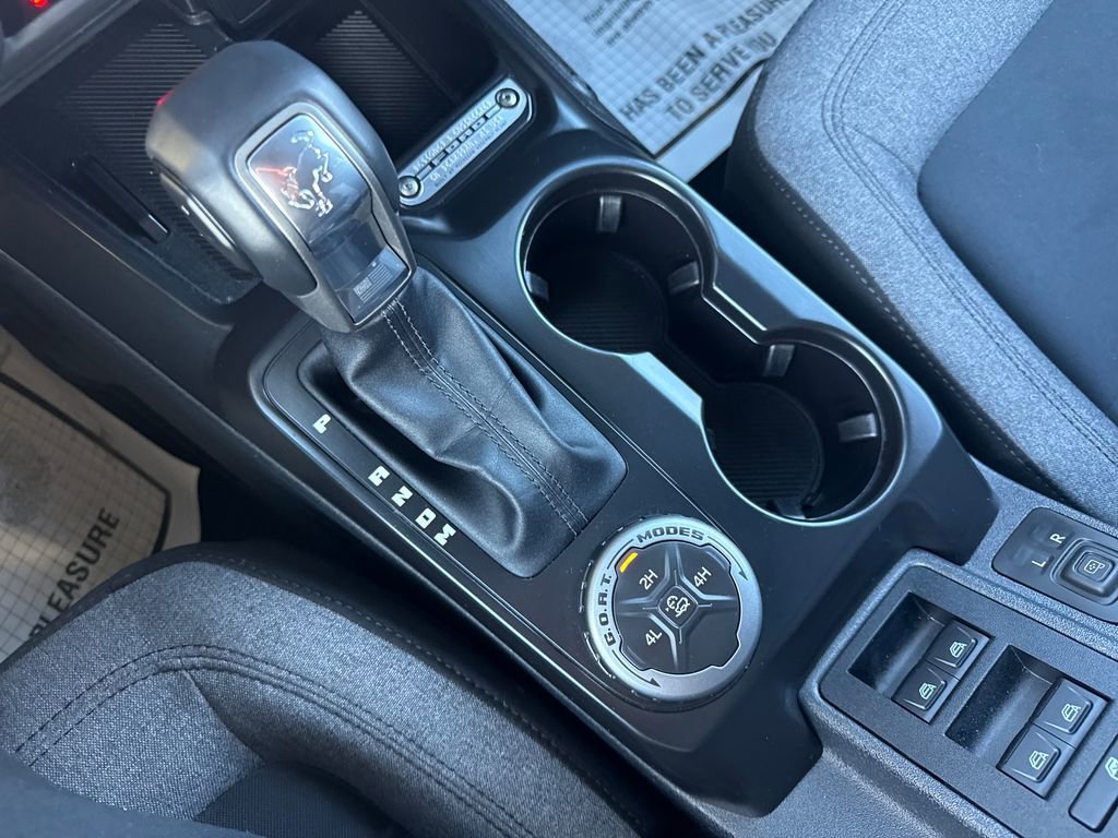 Used 2025 Ford Bronco Big Bend image 27