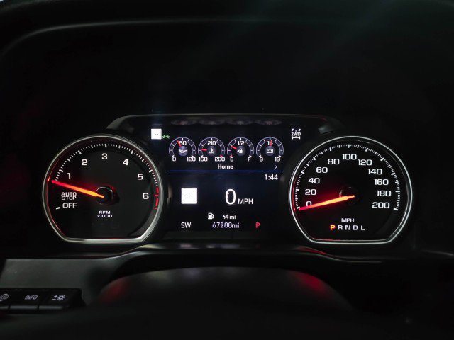 Used 2019 Chevrolet Silverado 1500 High Country w/ Technology Package AWD/4WD image 25