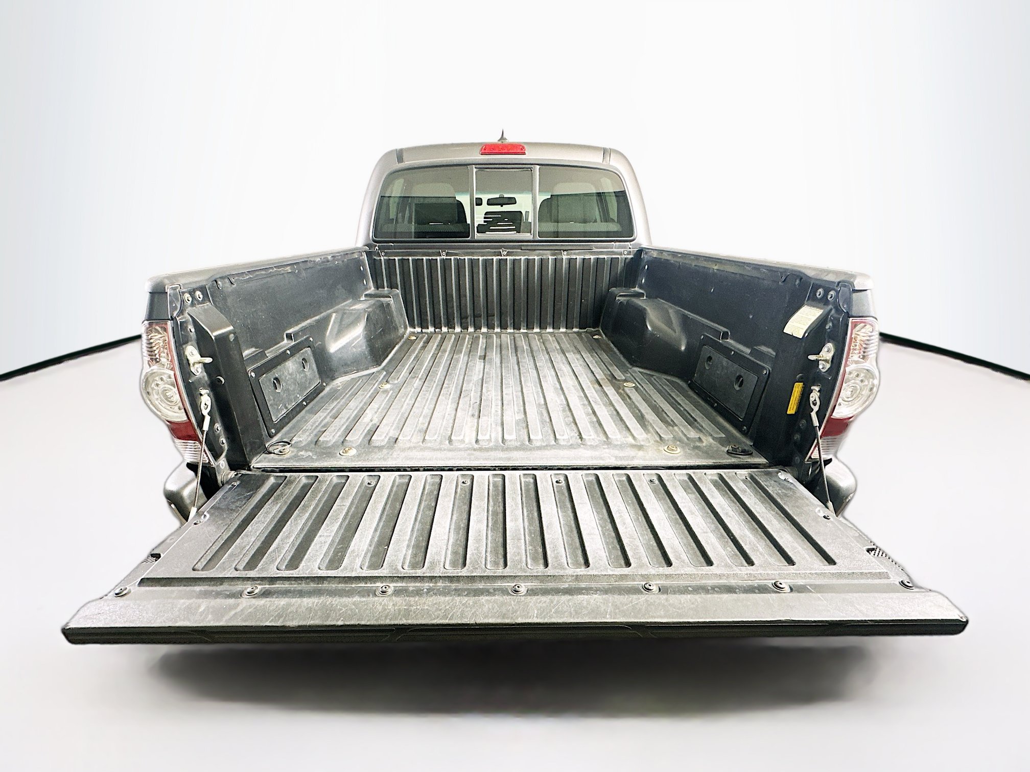 Used 2015 Toyota Tacoma PreRunner w/ SR5 Package RWD image 27