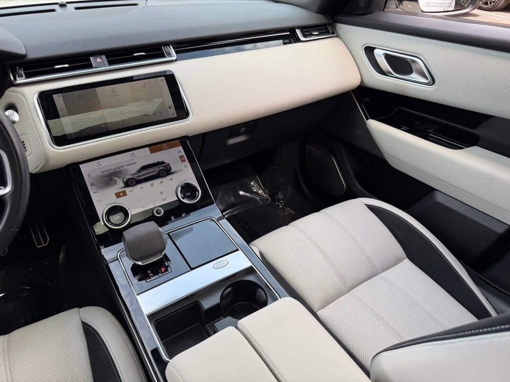 Used 2022 Land Rover Range Rover Velar R-Dynamic S AWD/4WD image 40