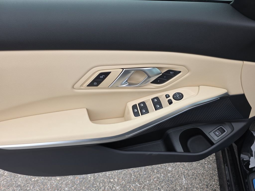 New 2026 BMW 330i xDrive Sedan w/ Premium Package image 11