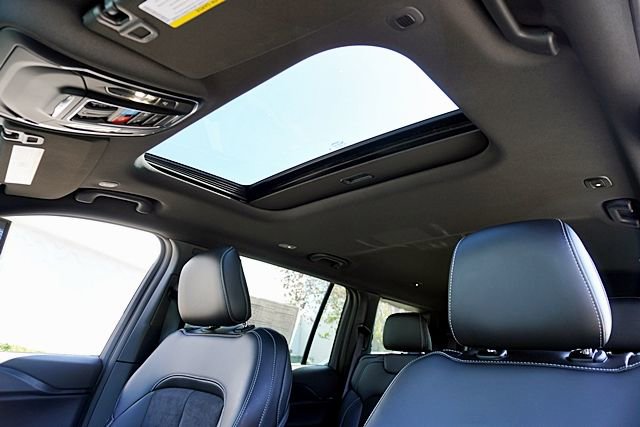 New 2025 Jeep Grand Cherokee L Altitude X image 20