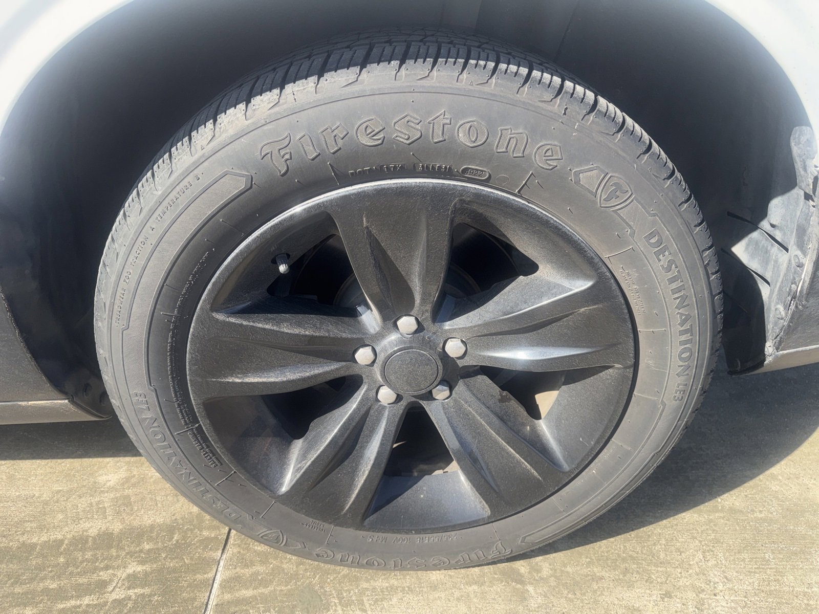 Used 2019 Dodge Challenger SXT image 11