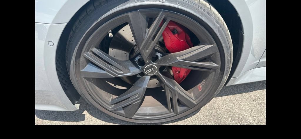 Used 2022 Audi RS 6 AWD/4WD image 10