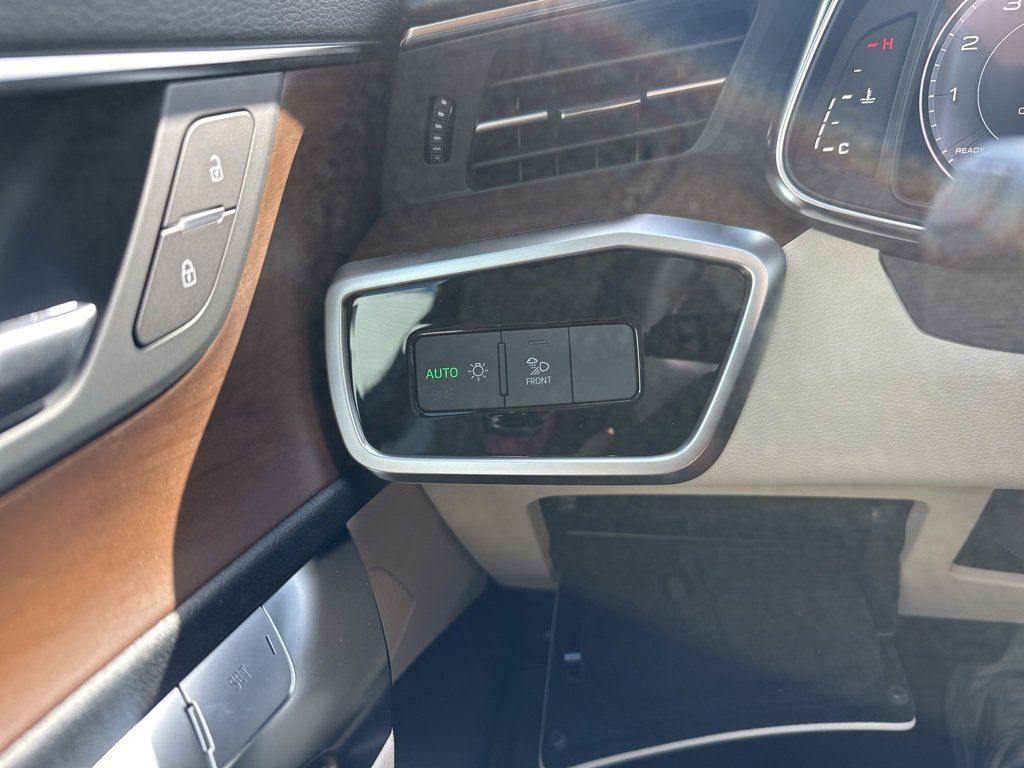 New 2025 Audi A6 2.0T Premium image 19