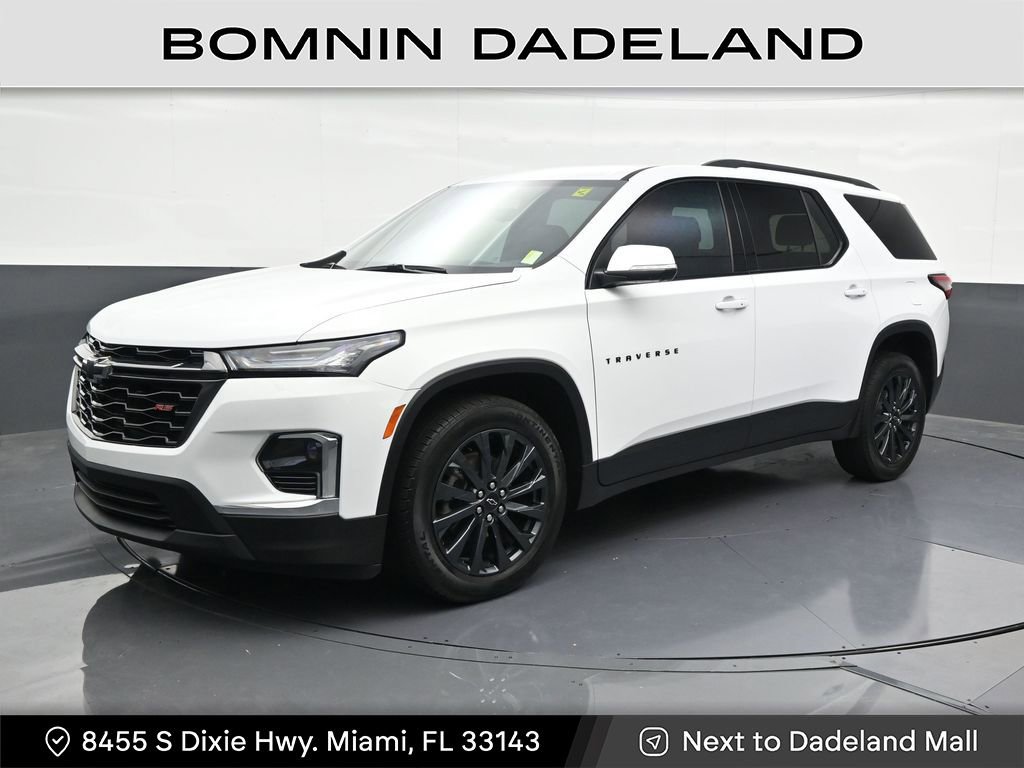 Used 2023 Chevrolet Traverse RS