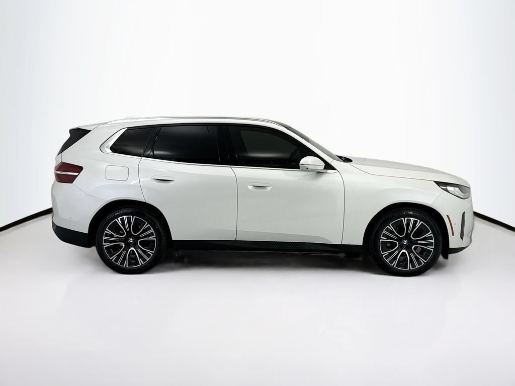 Certified 2025 BMW X3 xDrive30i w/ Premium Package AWD/4WD image 4