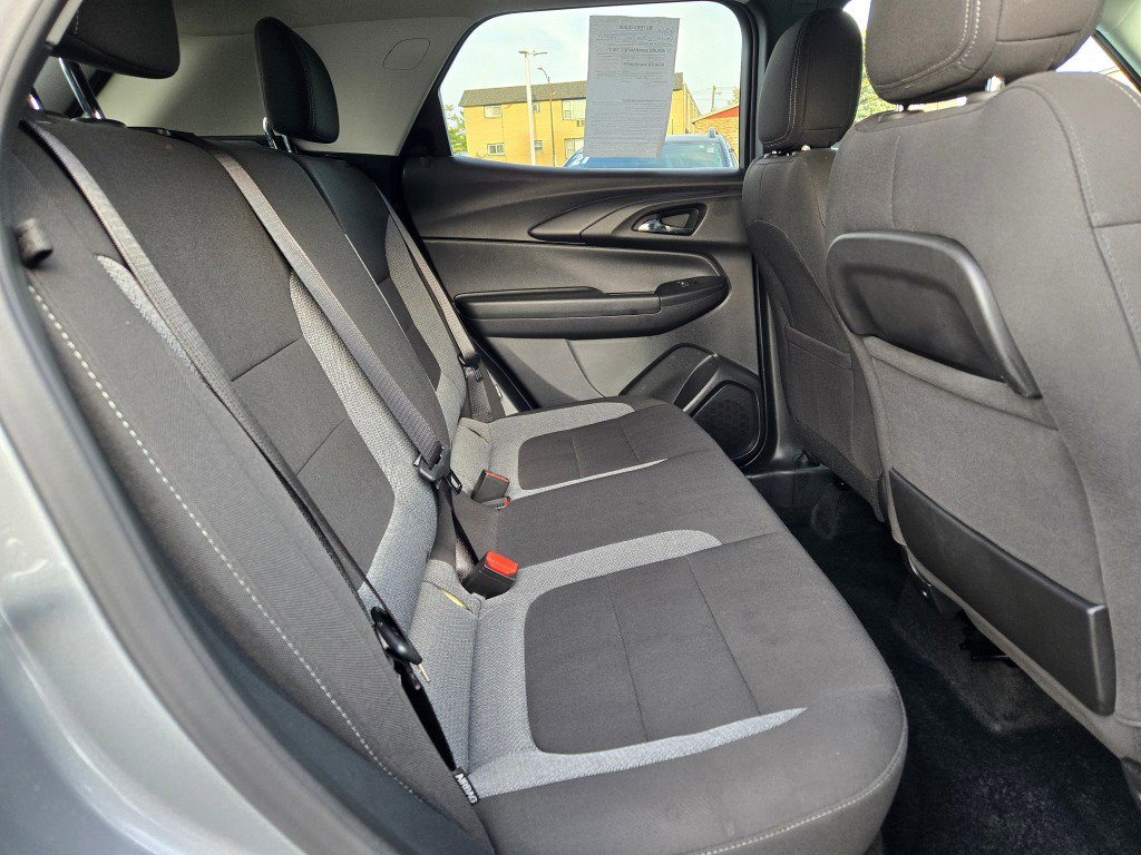 Used 2025 Chevrolet TrailBlazer LT image 9