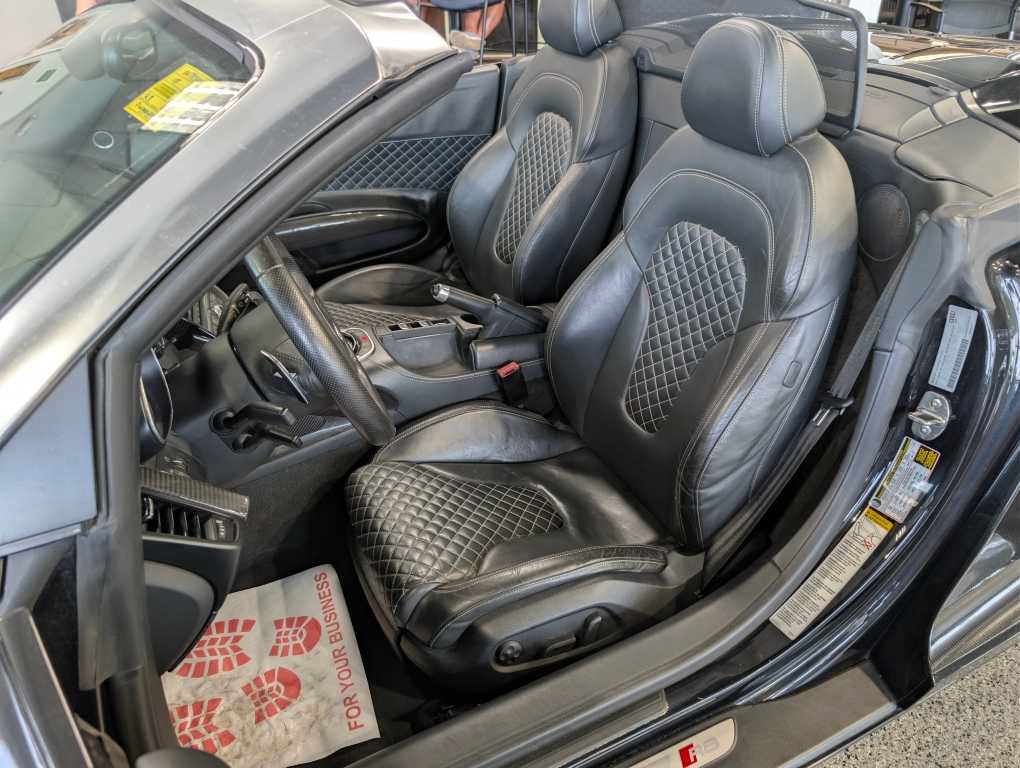 Used 2015 Audi R8 V8 AWD/4WD image 17