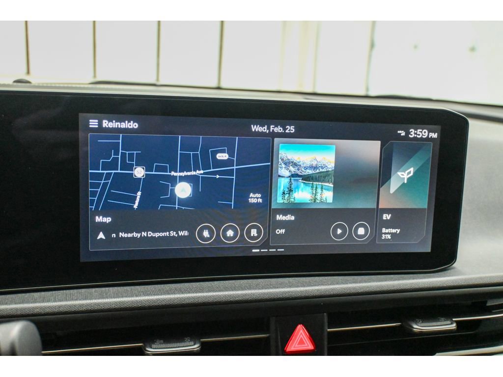 Used 2025 Kia EV6 Light w/ Light LR Technology Package image 30