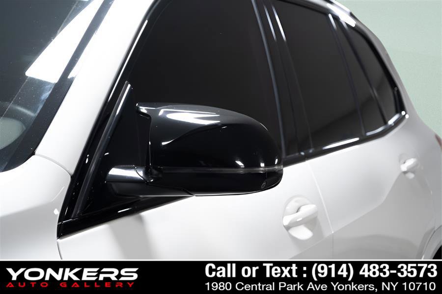 Used 2020 BMW X5 M Competition w/ Executive Package image 76