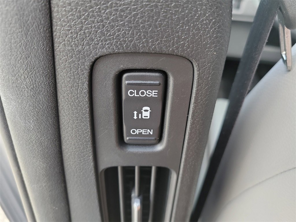 Certified 2023 Honda Odyssey Touring image 23