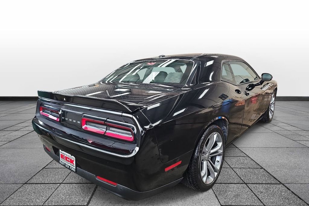 Used 2022 Dodge Challenger R/T image 5