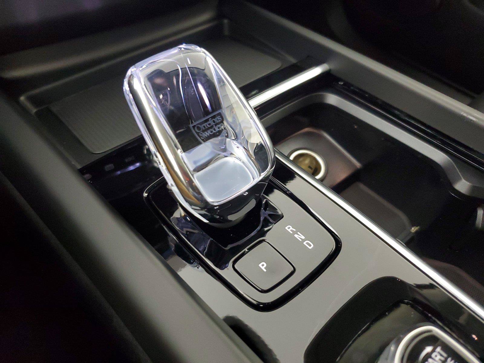 New 2027 Volvo XC60 B5 Ultra AWD/4WD image 32