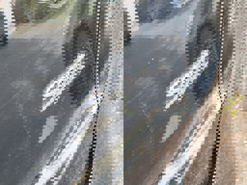 Used 2017 Hyundai Santa Fe Sport image 8