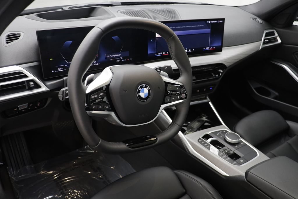 Used 2026 BMW 330i xDrive Sedan AWD/4WD image 6