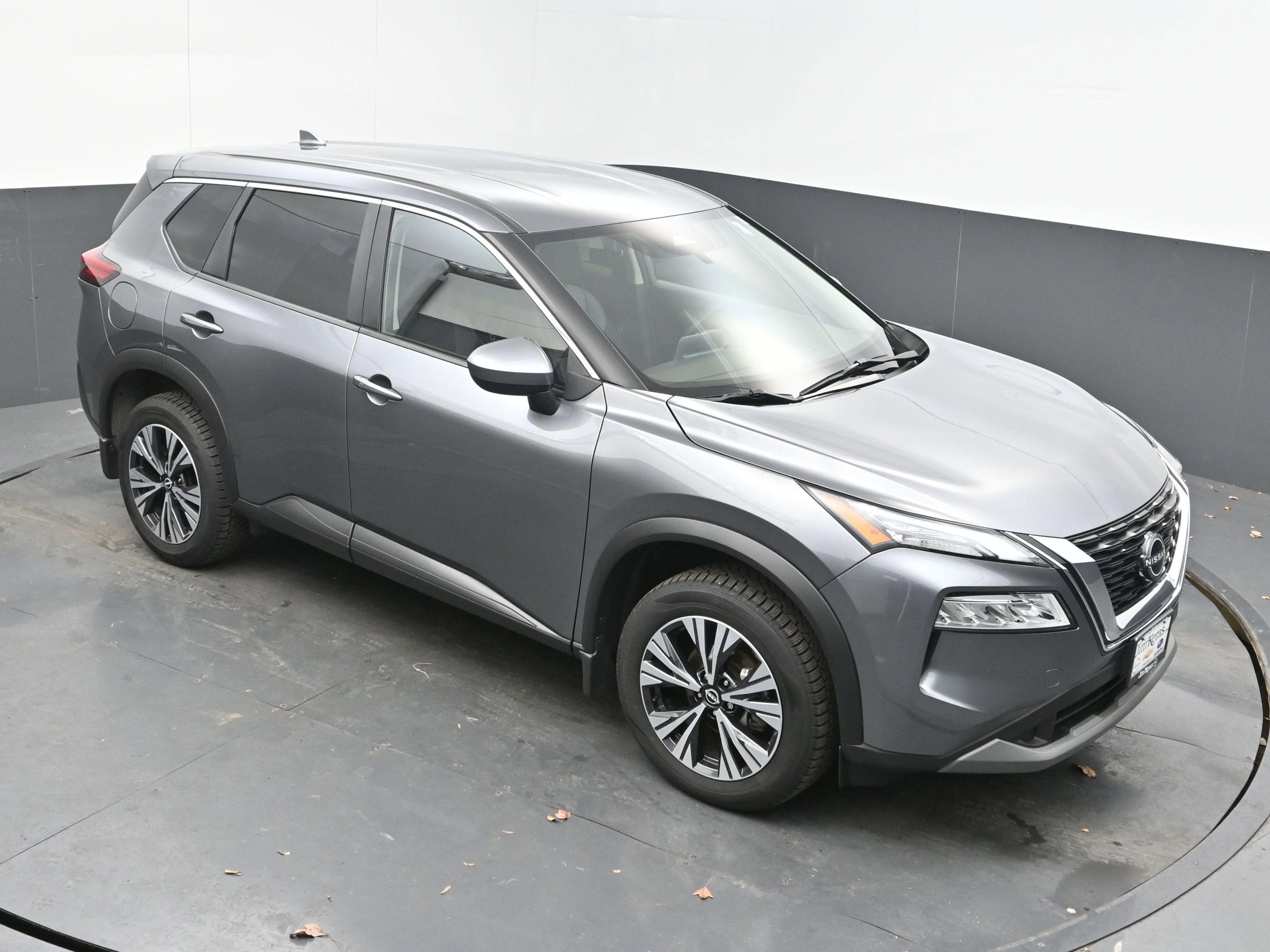 Certified 2023 Nissan Rogue SV image 29