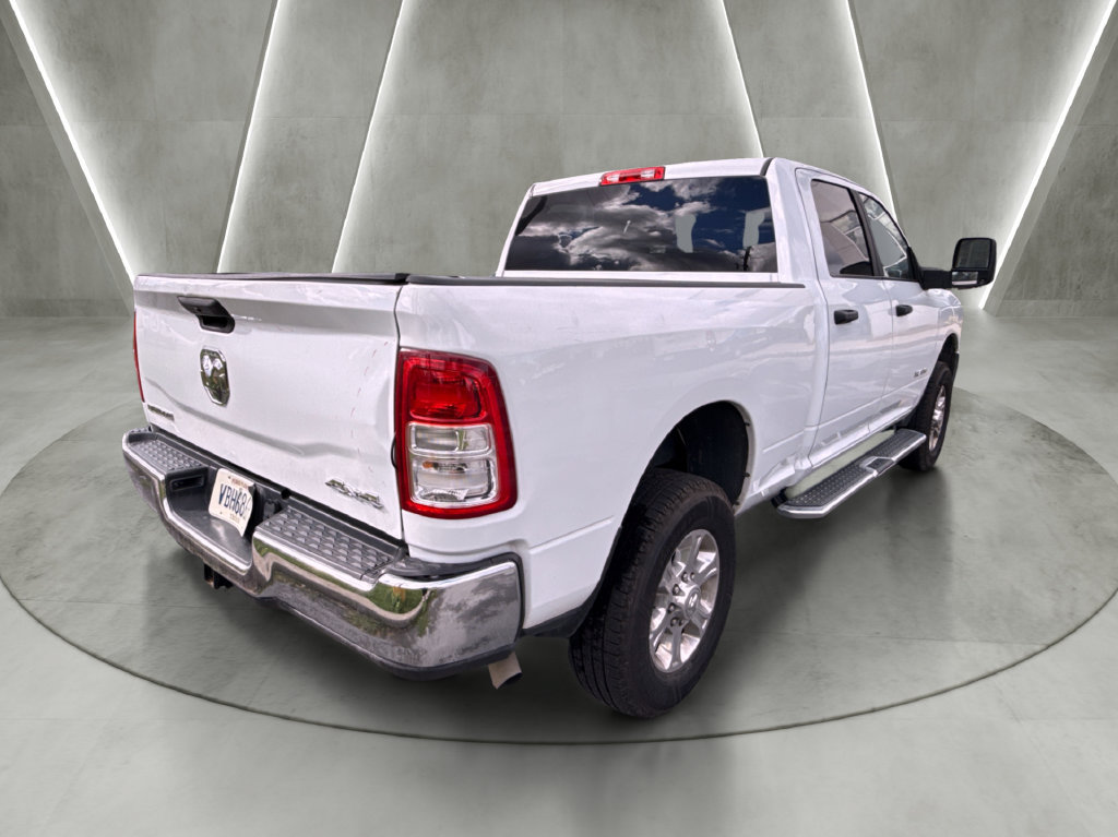 Used 2024 RAM 2500 Big Horn AWD/4WD image 3
