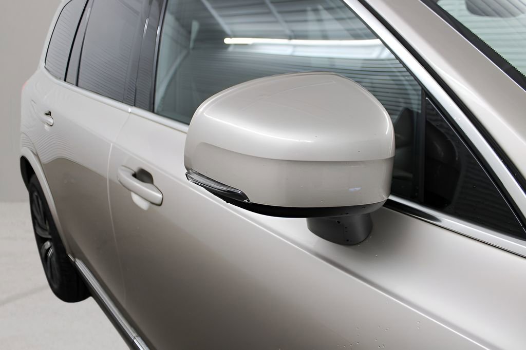 Used 2023 Volvo XC90 B5 Plus w/ Protection Package Premier image 16