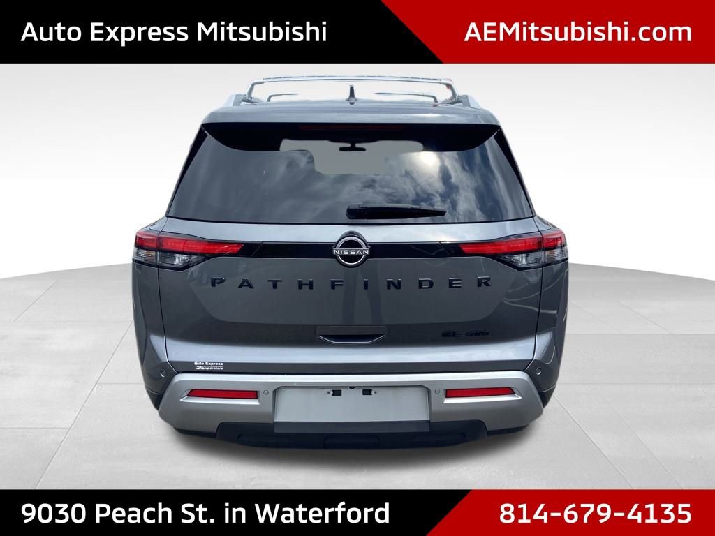 Used 2023 Nissan Pathfinder SL w/ Lighting Package (N92) image 6
