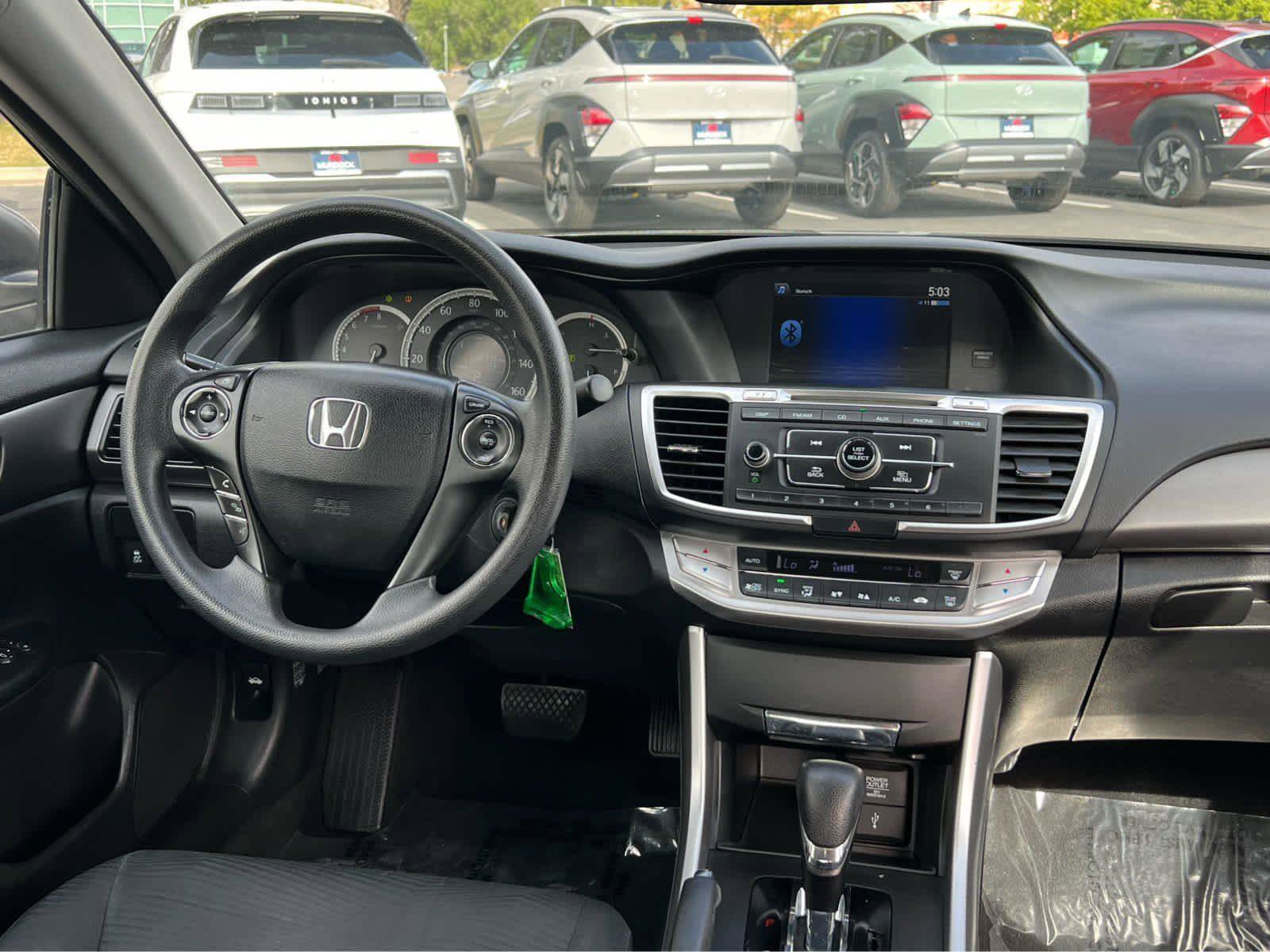 Used 2015 Honda Accord LX image 23