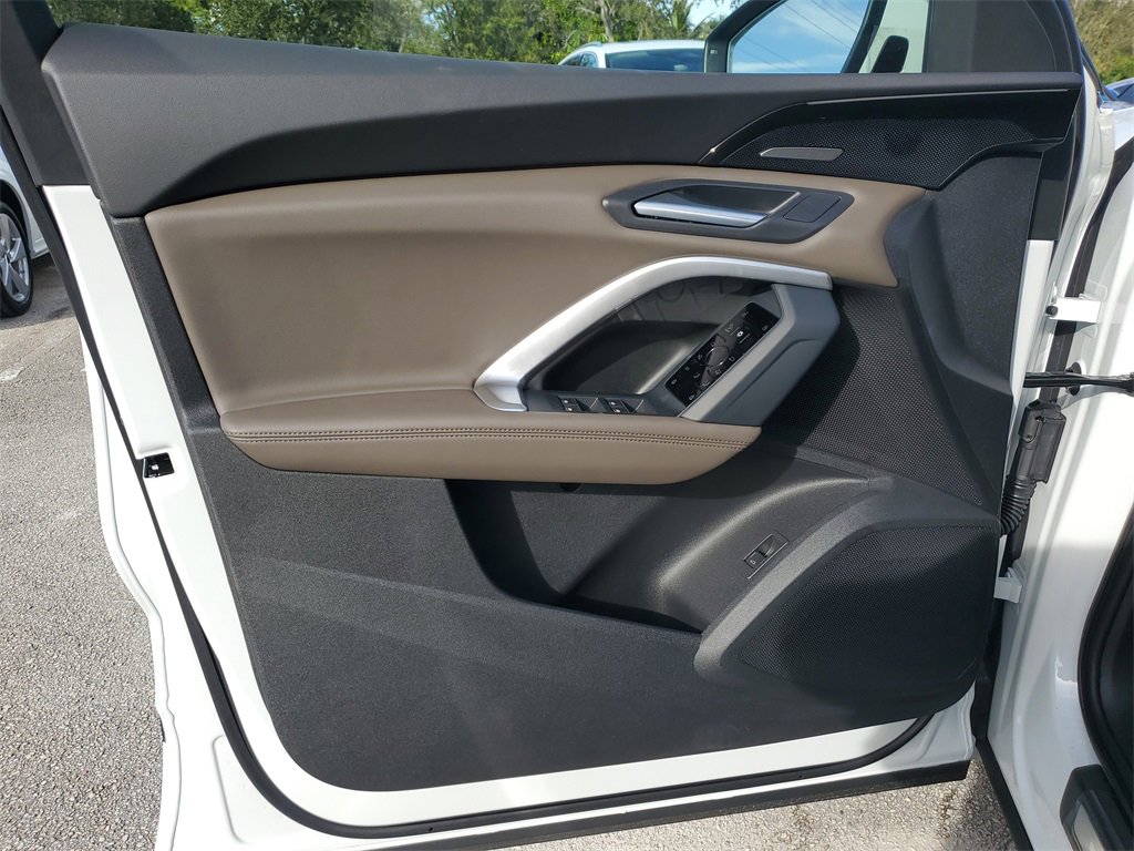 New 2025 Audi Q5 Prestige image 19