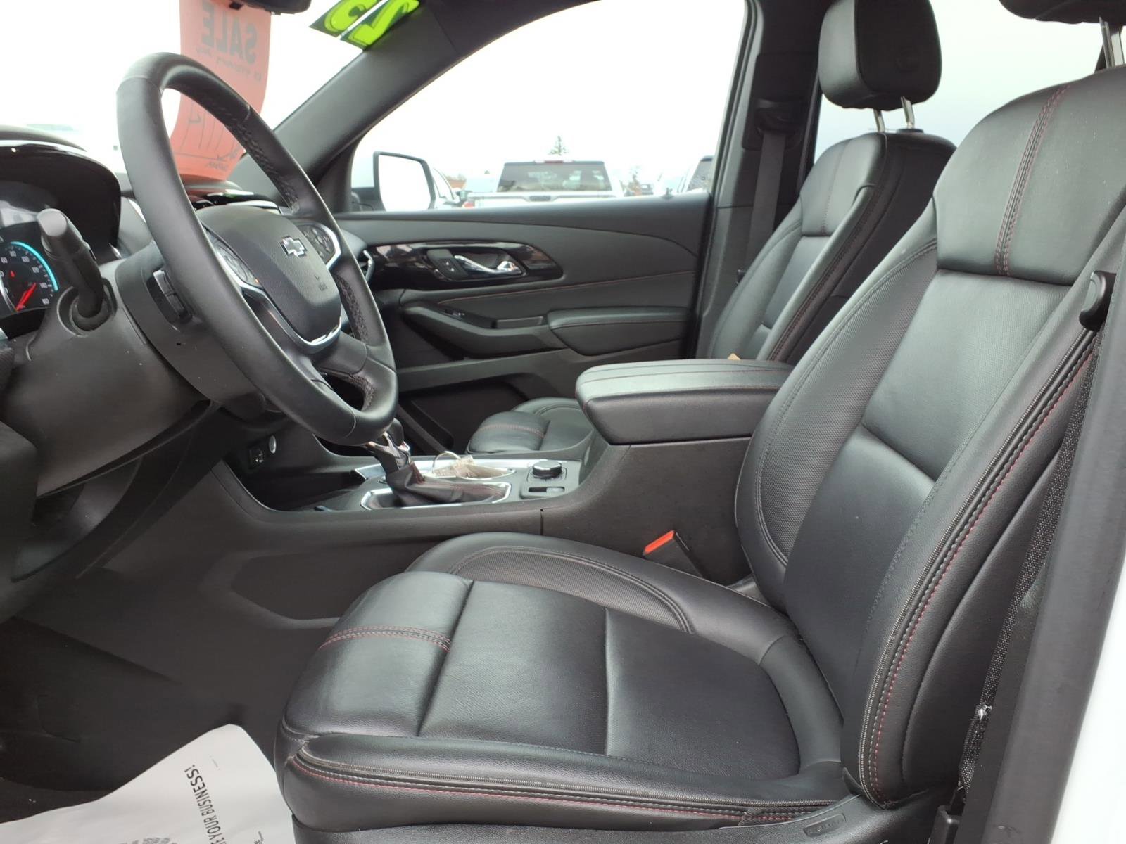 Certified 2023 Chevrolet Traverse RS w/ LPO, Floor Liner Package image 18