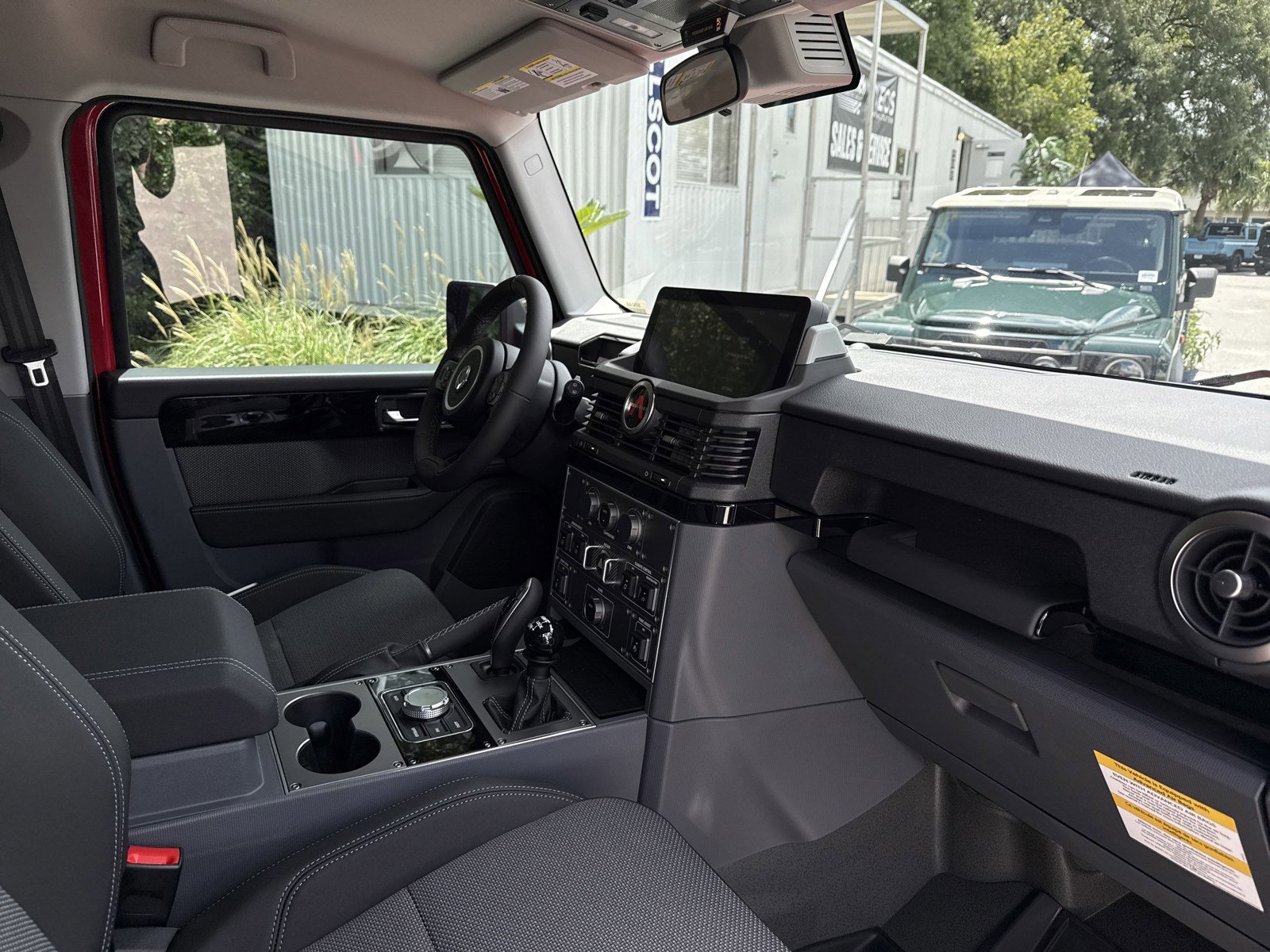 Used 2025 INEOS Grenadier image 34