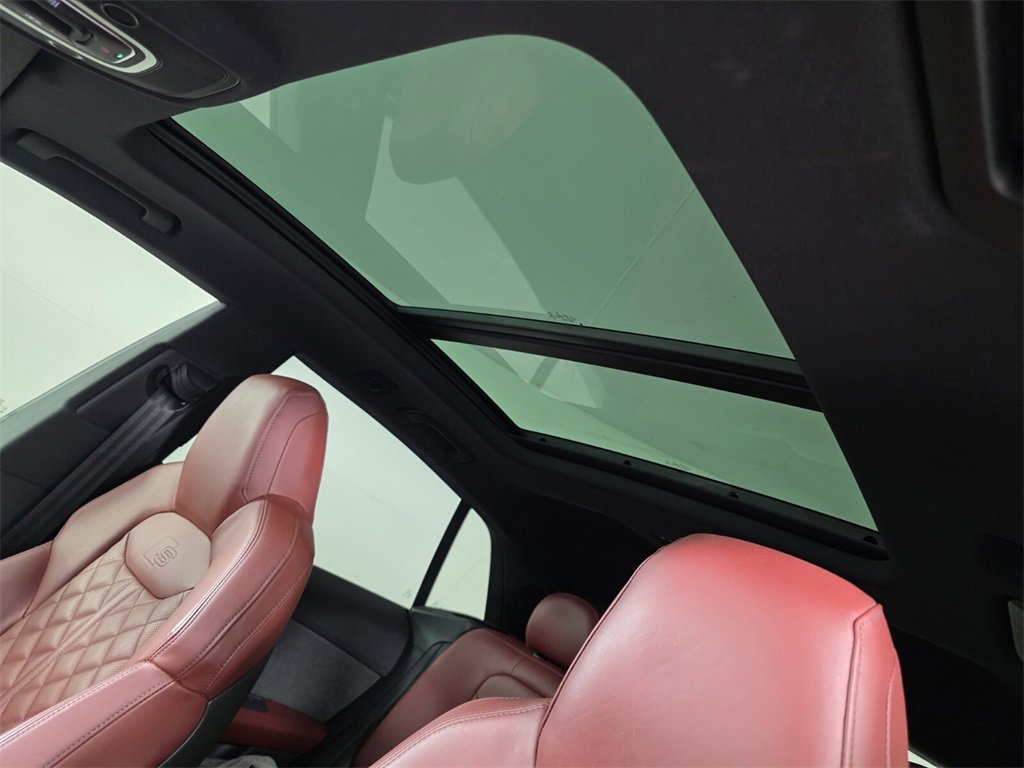 Used 2021 Audi SQ8 Premium Plus w/ SQ8 Black Optic Package image 12