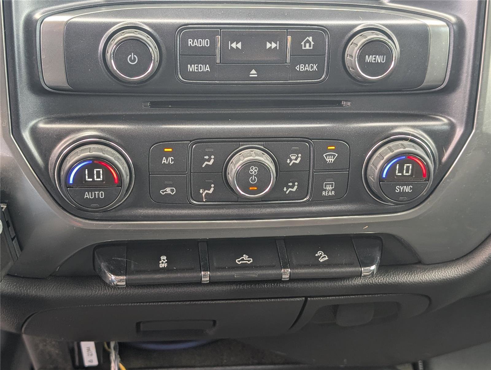 Used 2015 Chevrolet Silverado 1500 LT w/ All Star Edition AWD/4WD image 23