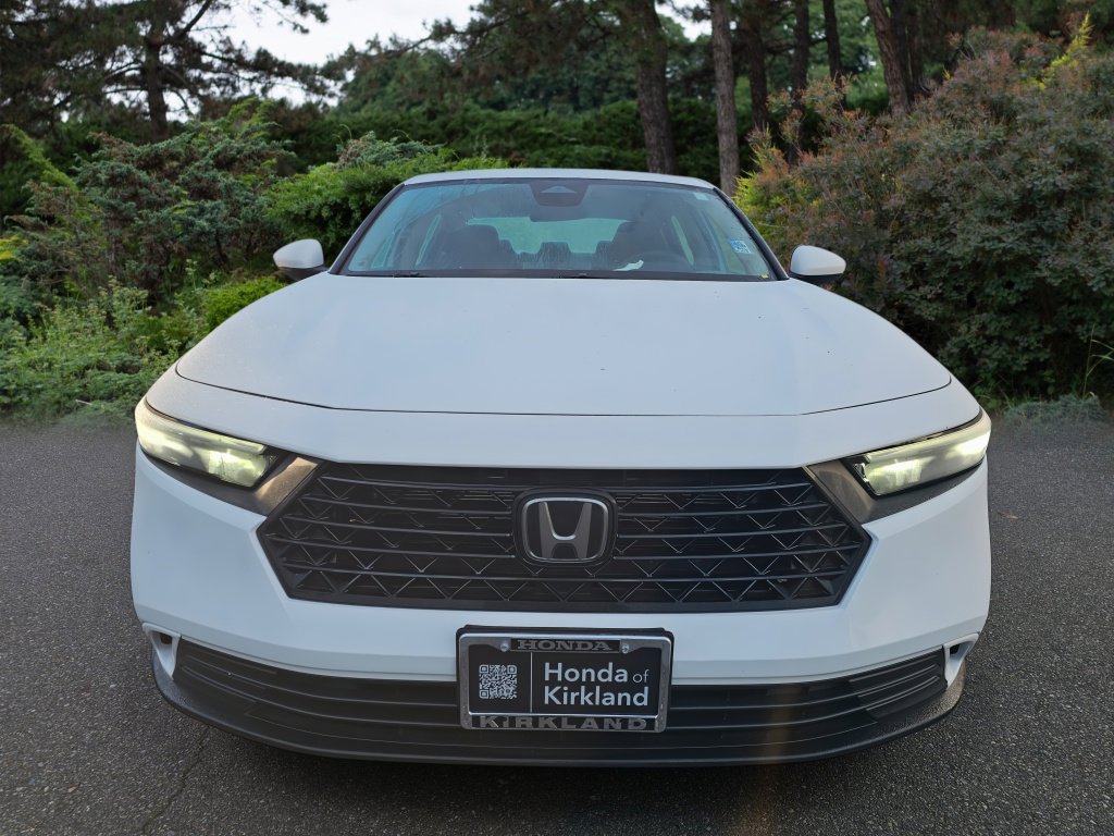 Used 2023 Honda Accord EX image 2