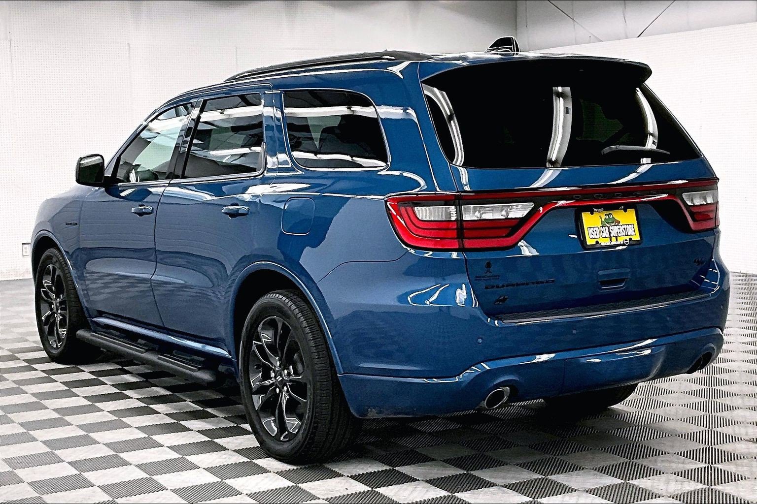 Used 2024 Dodge Durango R/T AWD/4WD image 3