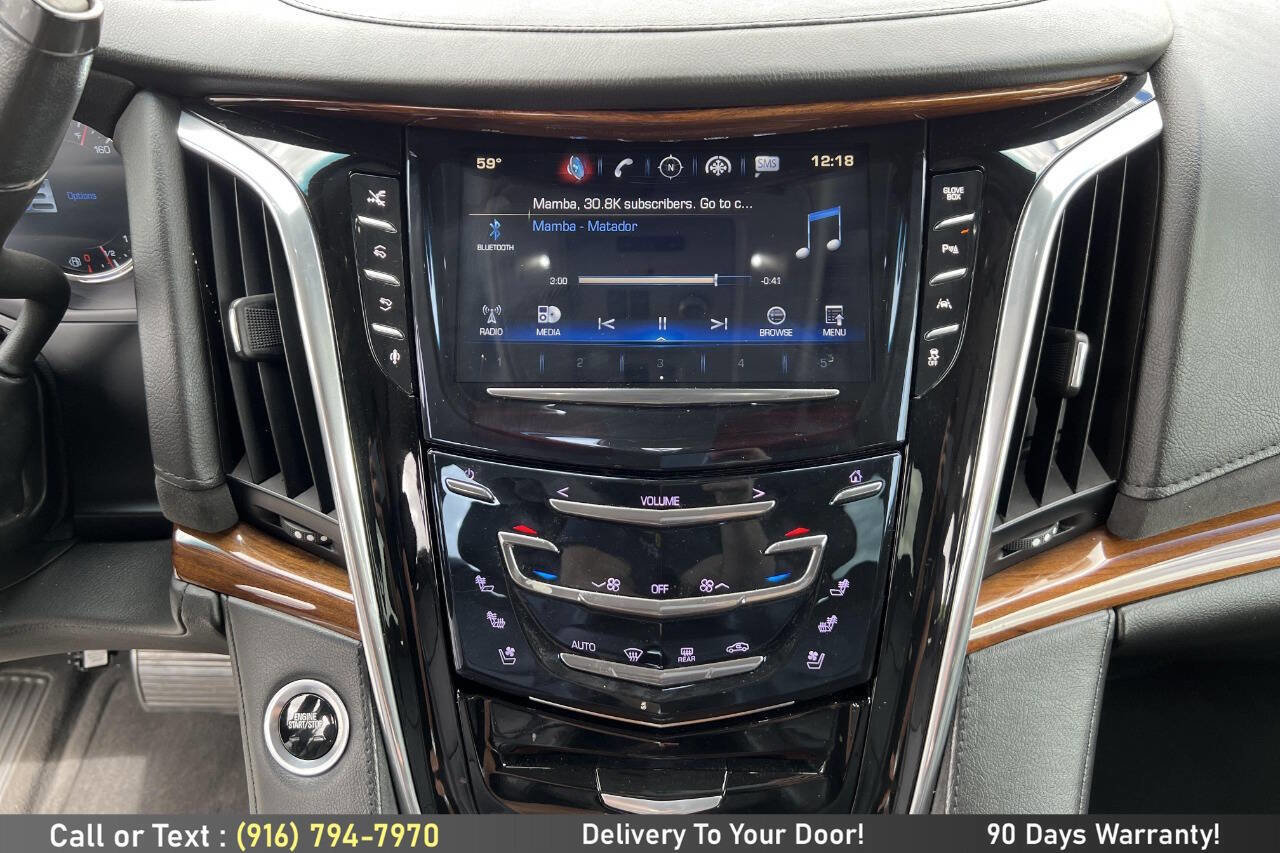 Used 2016 Cadillac Escalade ESV Premium AWD/4WD image 18