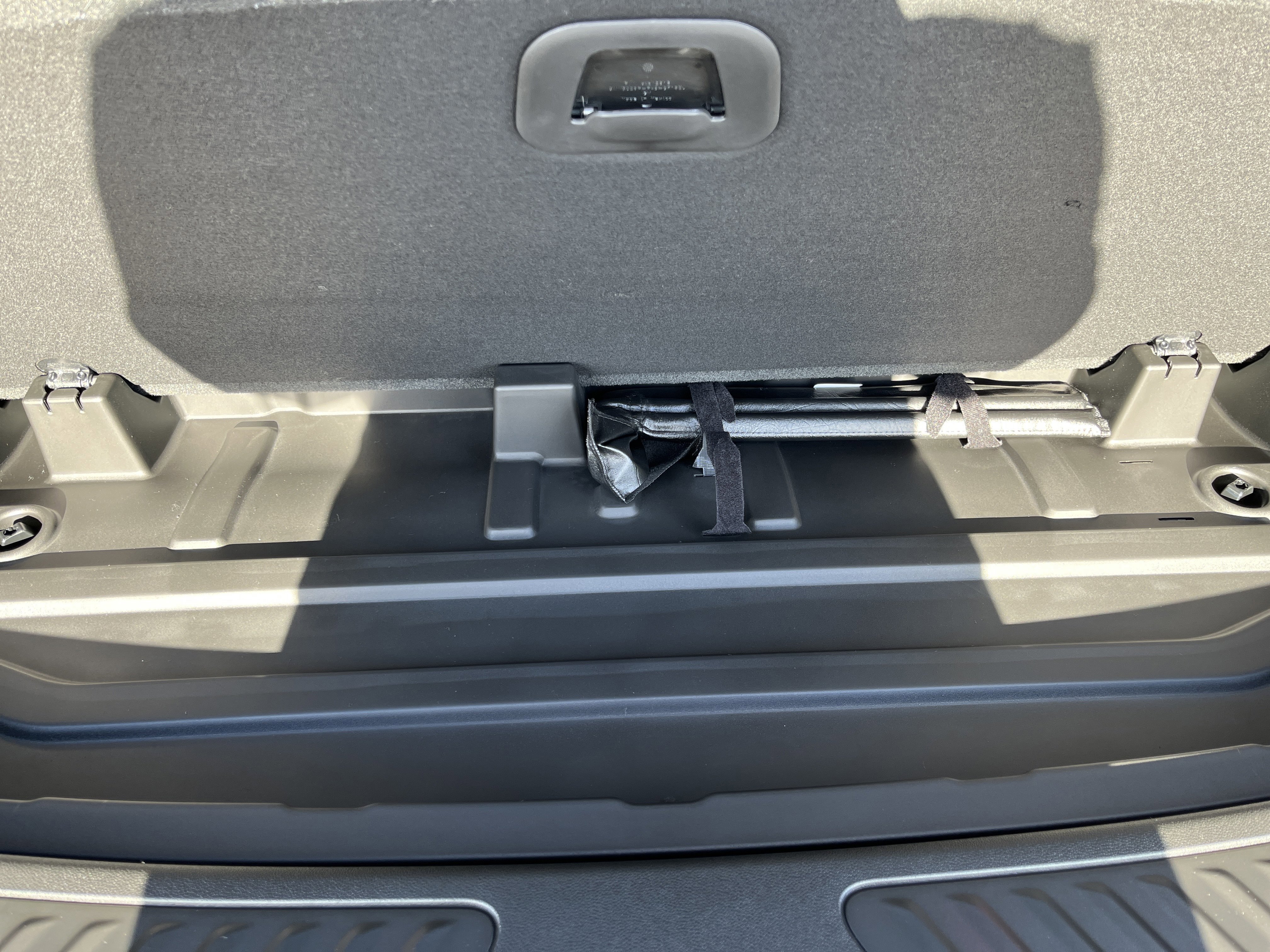 New 2026 GMC Yukon Elevation w/ LPO, Get Active Package image 20