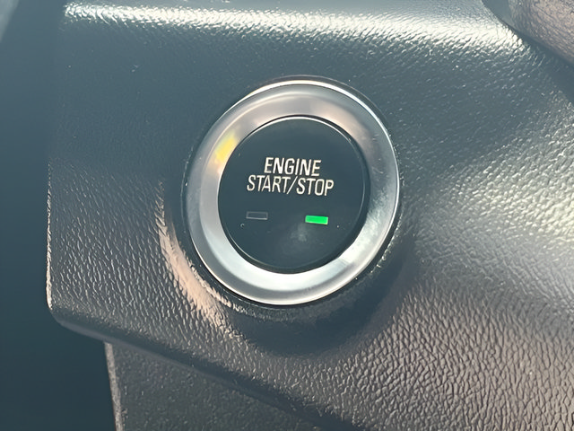 Used 2022 GMC Terrain SLE w/ Driver Convenience Package FWD image 24