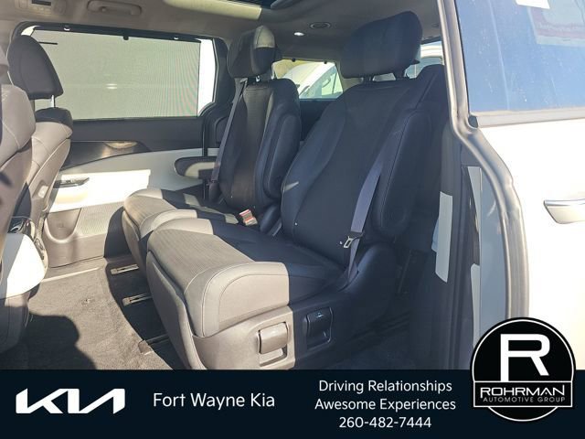 Used 2024 Kia Carnival SX Prestige FWD image 8