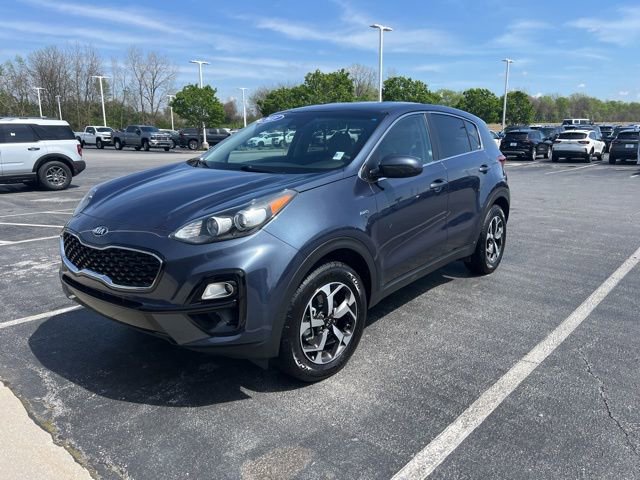 Used 2021 Kia Sportage LX image 3